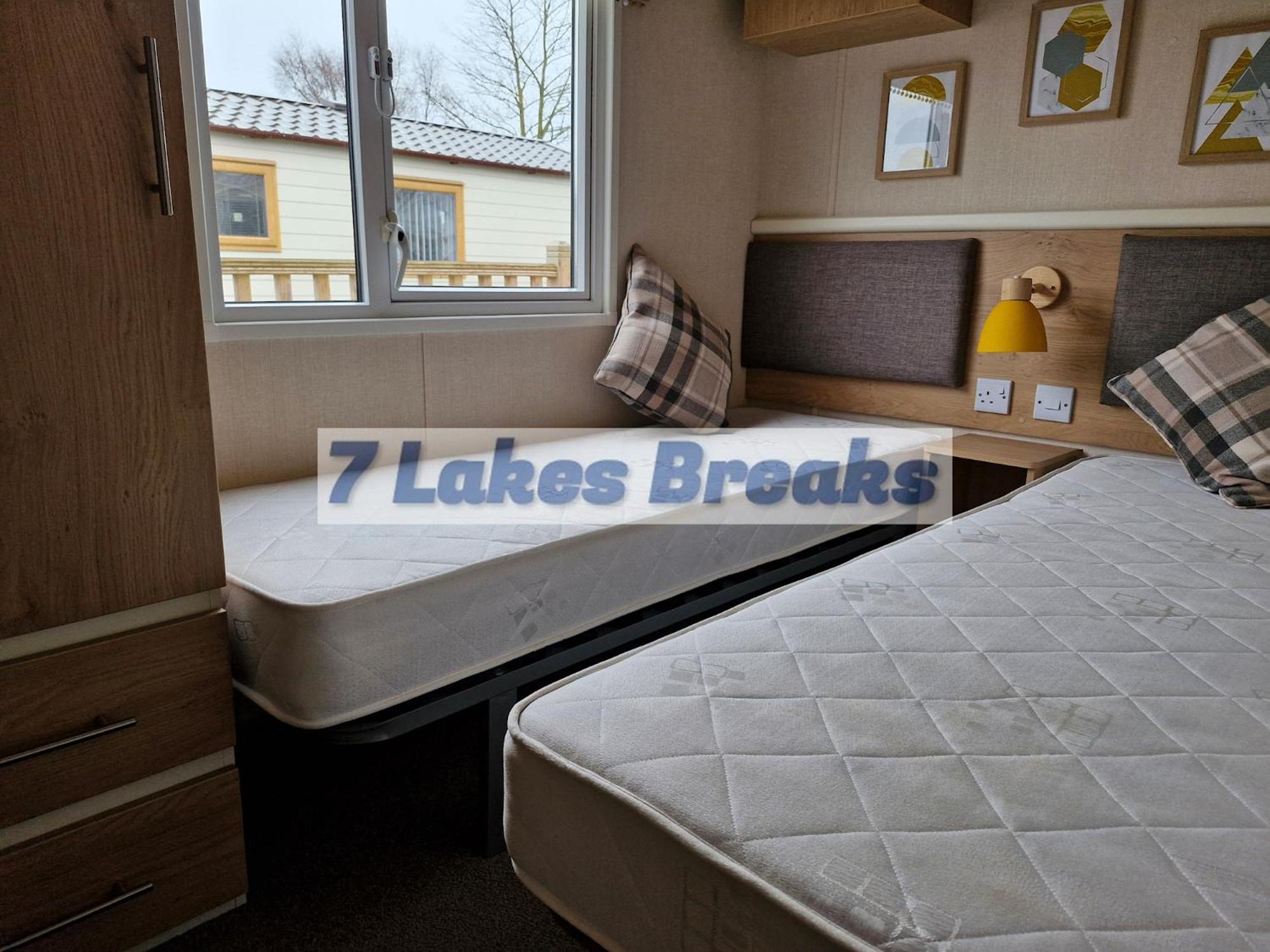 7 Lakes Breaks At 7 Lakes Country Park Crowle  Exterior photo
